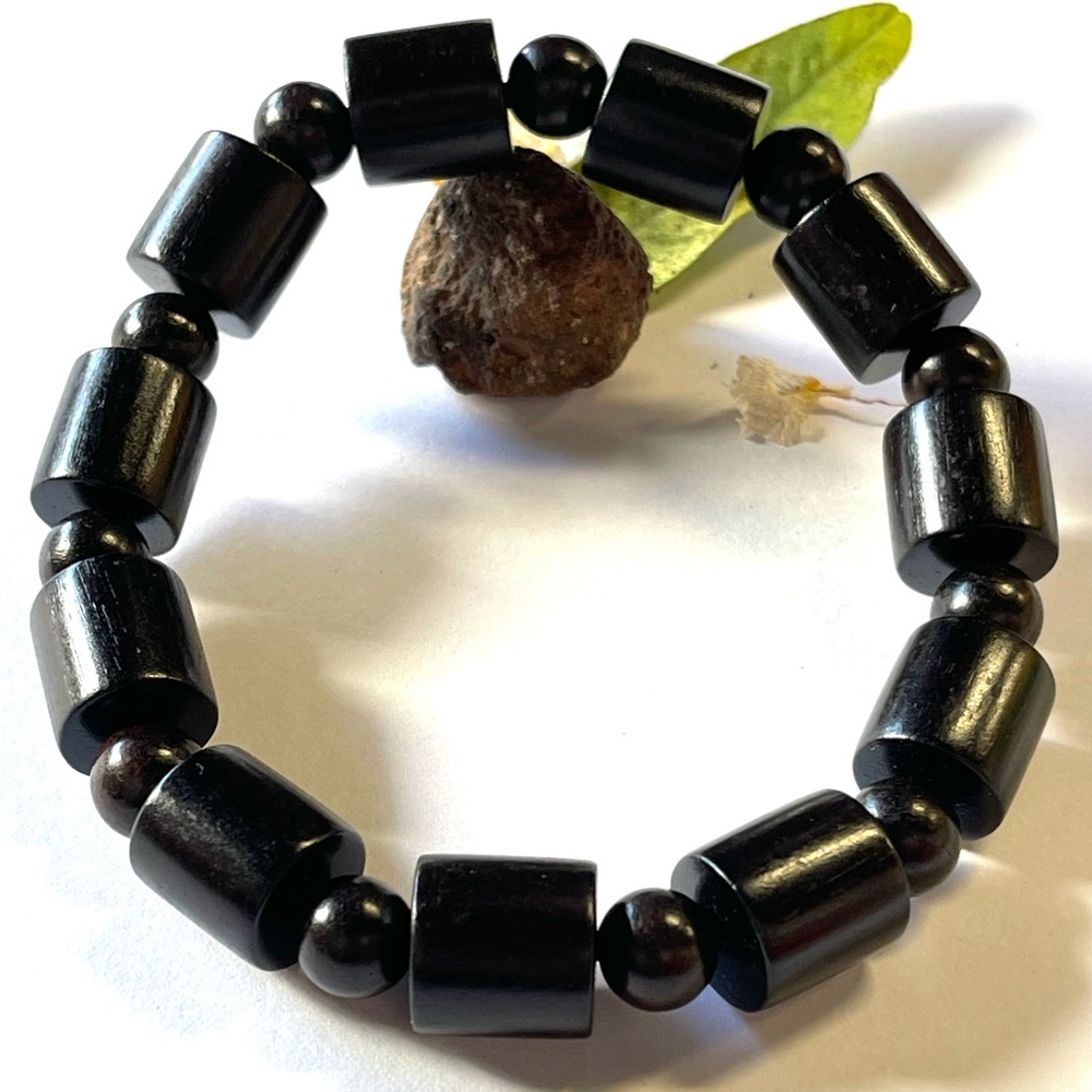 Natural Agarwood Bracelet From Vietnam Barrel Beads Bracelet With Certificate